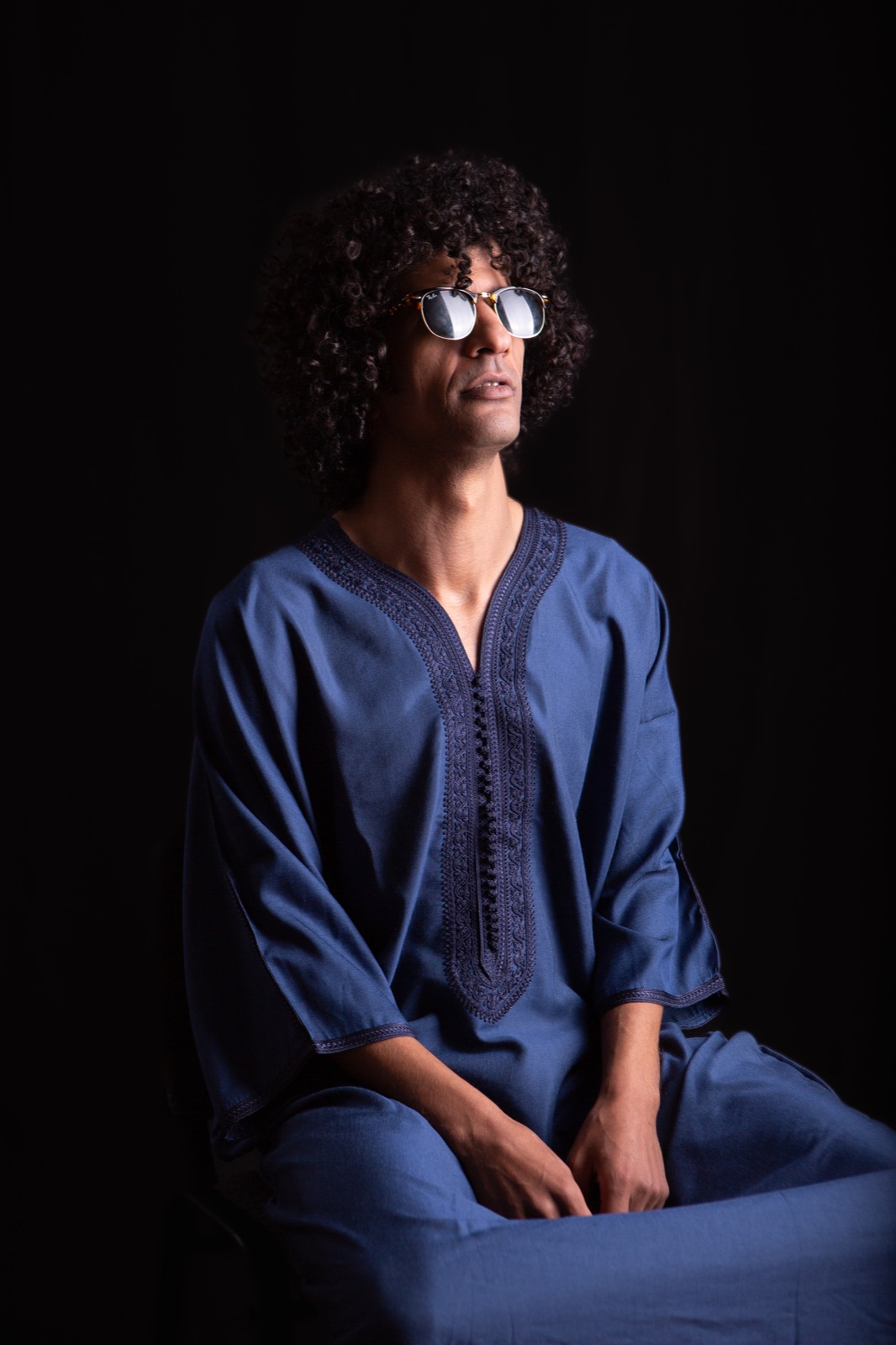 Youssef dei Savana Funk, ritratto in studio
