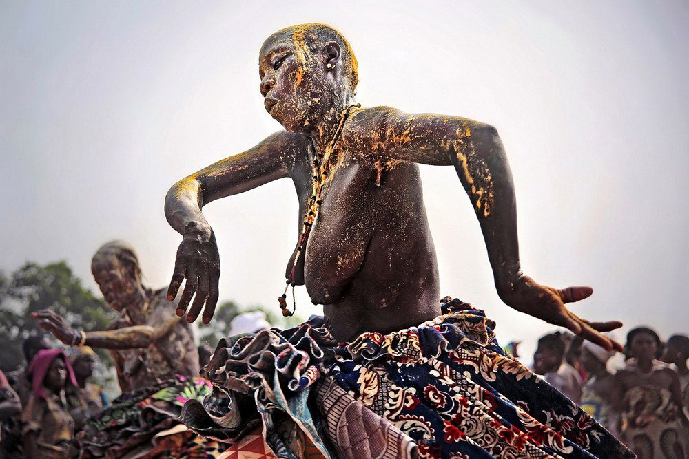 Rituale Voodoo, corpo dipinto